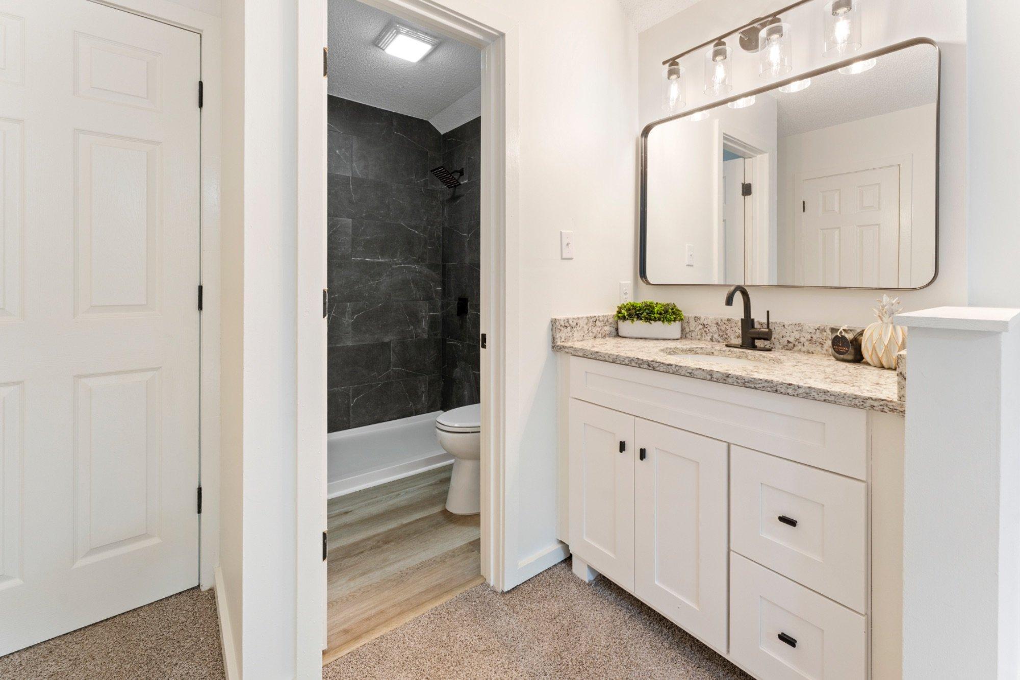 carousel-hero-element image-7